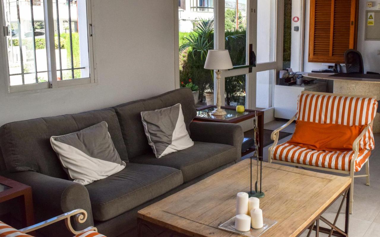 Appartement Alexia - Isla - Sunny One Bedroom - Balcony-terrace