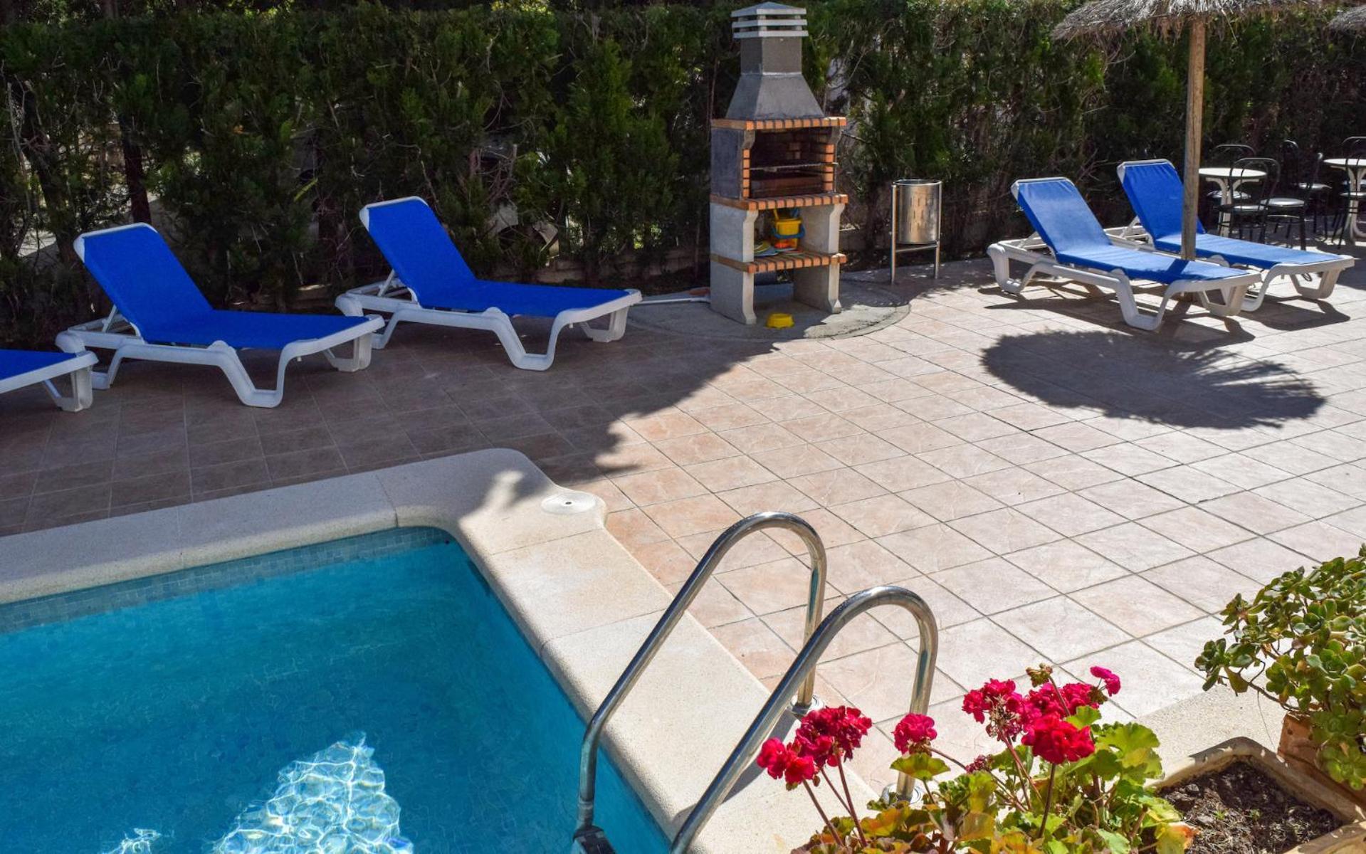 Alexia - Isla - Sunny One Bedroom - Balcony-terrace Apartment Port de Pollenca